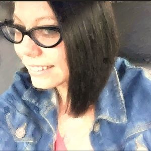 Meet your Posher, Christy